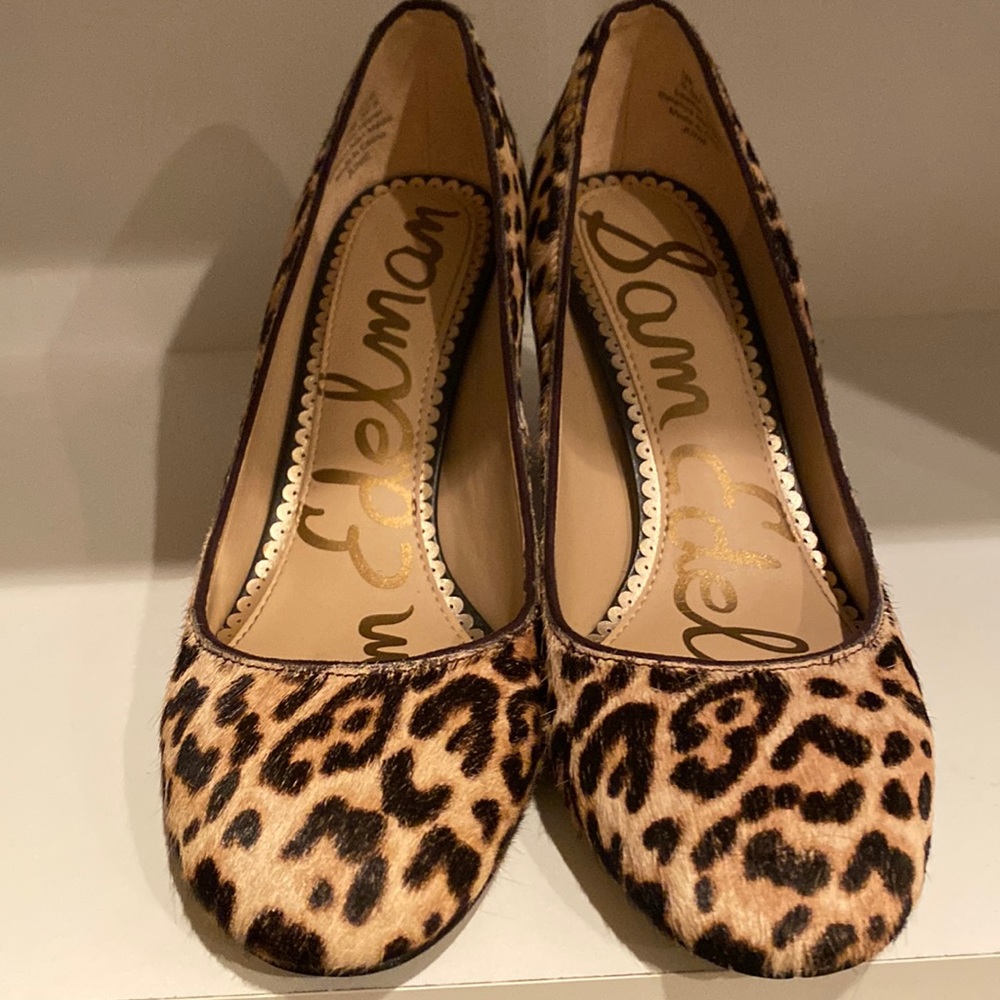 Sam Edelman leopard pumps, 5.5